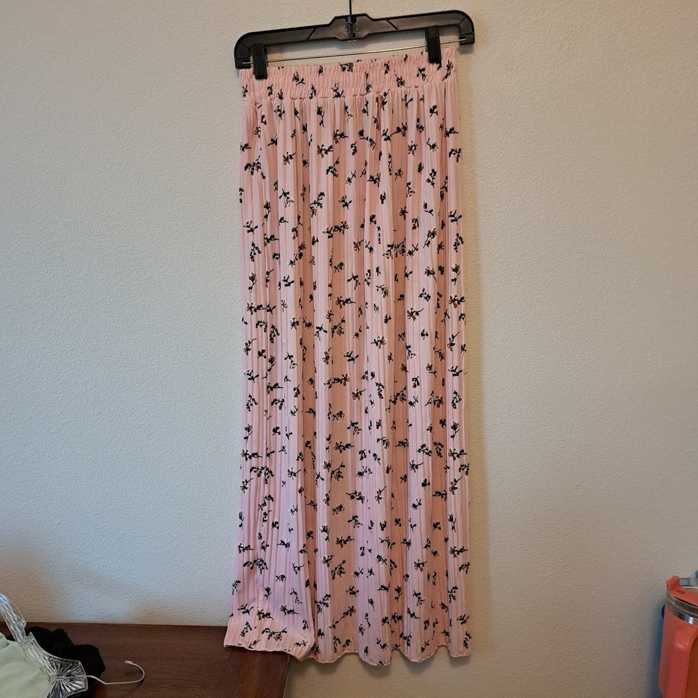 Jon & Anna Contemporary Pink Floral Pleated Maxi Skirt Women Small Elastic Waist